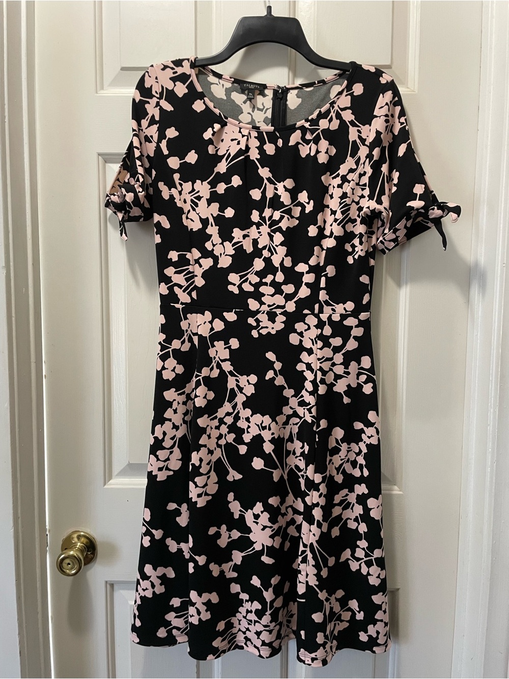 Talbots Black & Pink Floral A-Line Dress with Tie Sleeve Detail size MP